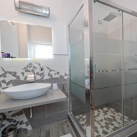 Apartament Deborah *